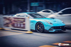 طقم هيكل فيراري F12 المصنوع من ألياف الكربون