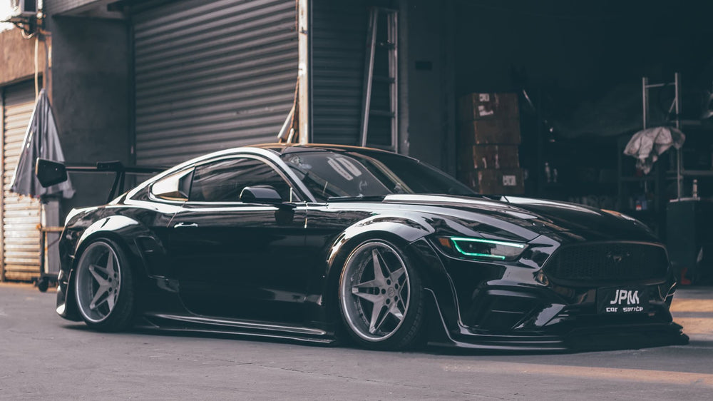 Robot "Cavalier" Widebody Wheel Arches & Side Skirts For Mustang S550.1 2015-2017 Carbon Fiber