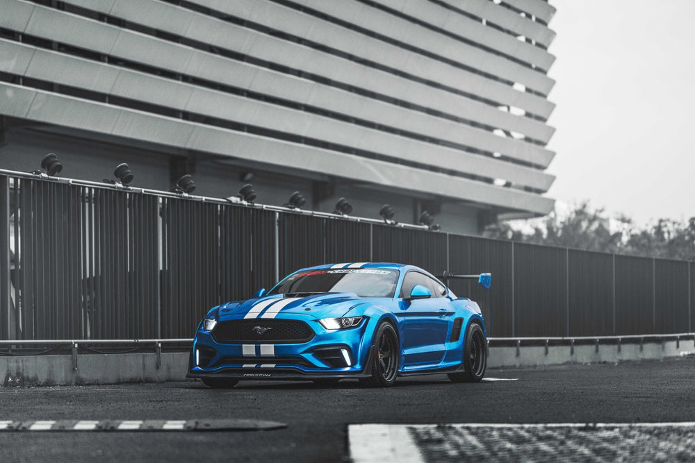 Robot "Cavalier" Widebody Wheel Arches & Side Skirts For Mustang S550.1 2015-2017 Carbon Fiber