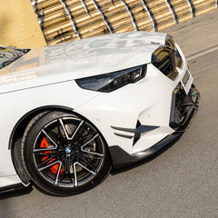 SOOQOO BMW M5 G90 carbon fibre canard - close-up of carbon fibre weave detail