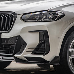 SOOQOO BMW X3 G01 carbon fibre side vent - close-up of carbon fibre weave detail