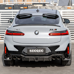 SOOQOO BMW X4M F98 carbon fibre rear diffuser - close-up of carbon fibre weave detail