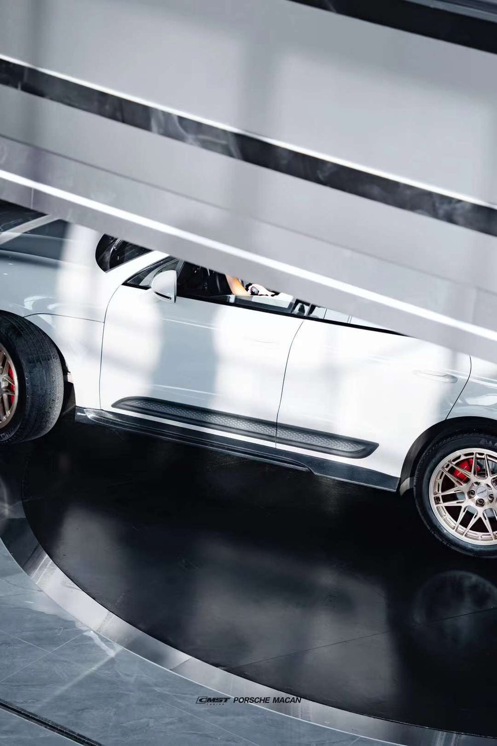 CMST Pre-preg Carbon Fiber Full Body Kit for Porsche Macan Base / S / T 2022-ON