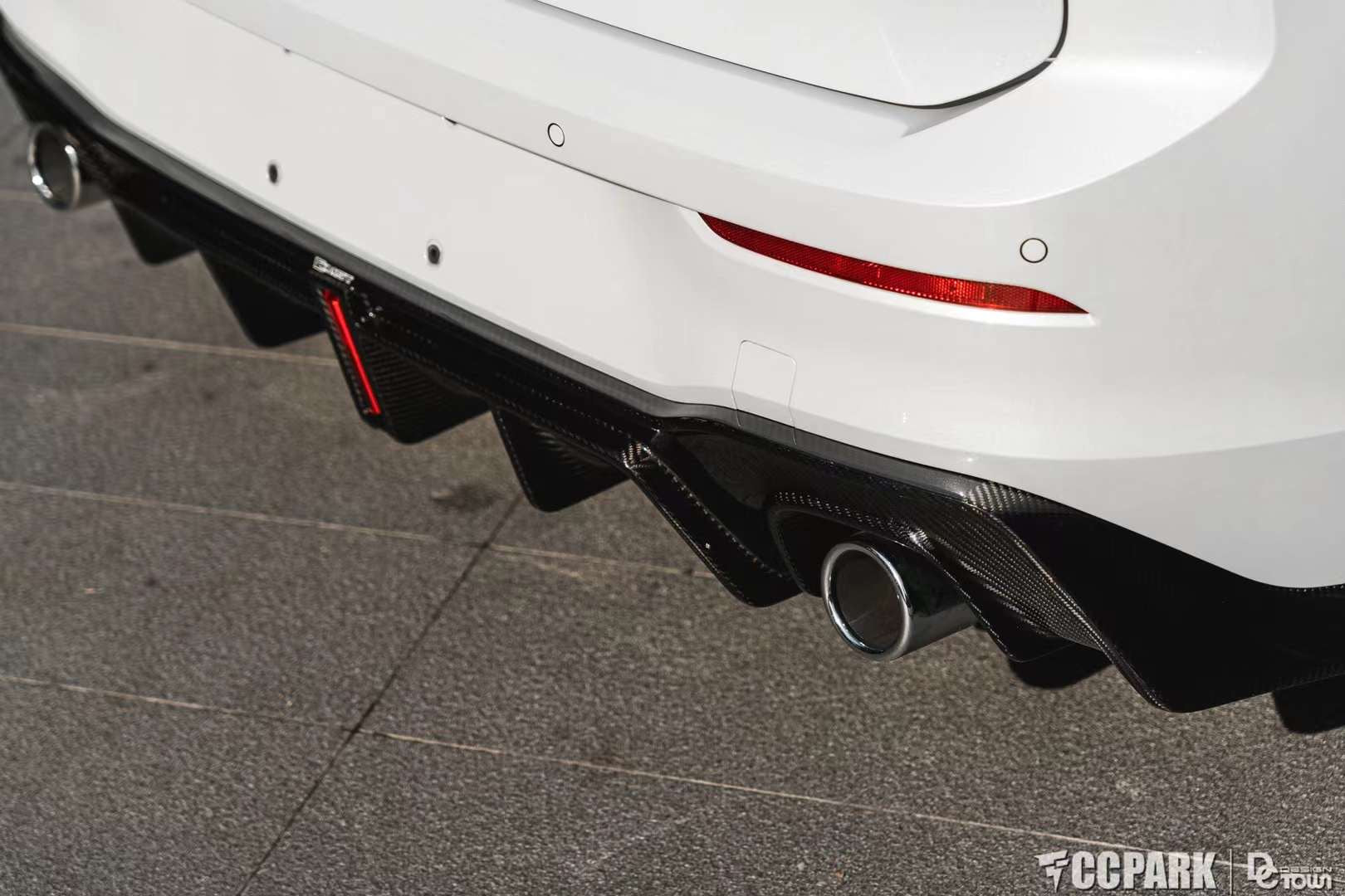 CMST Carbon Fiber Rear Diffuser for Volkswagen GTI MK8