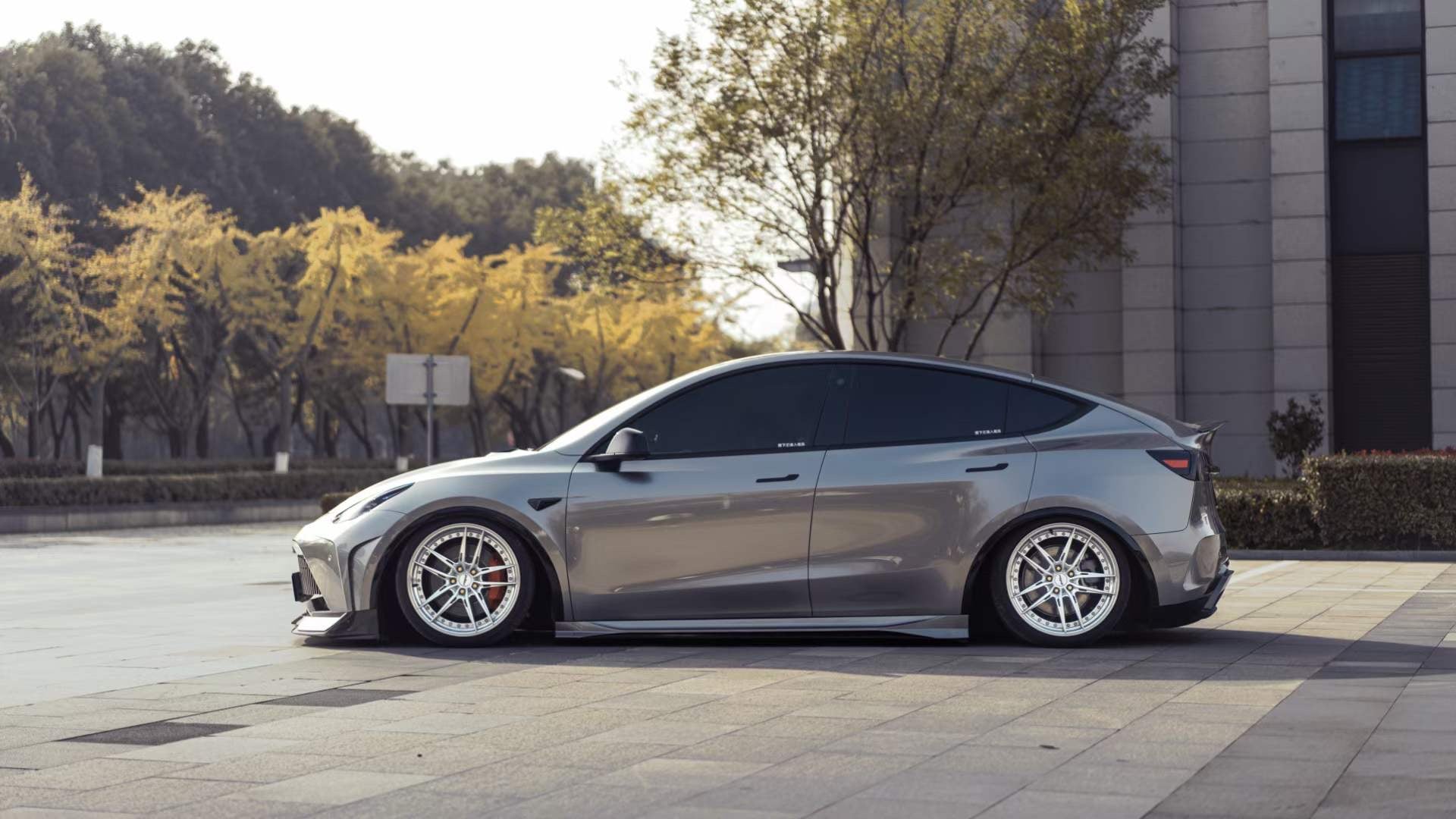Robot "STARSHIP" Wheel Arches For Tesla Model Y / Performance
