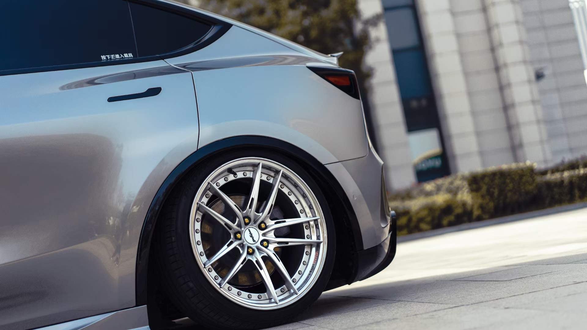 Robot "STARSHIP" Wheel Arches For Tesla Model Y / Performance