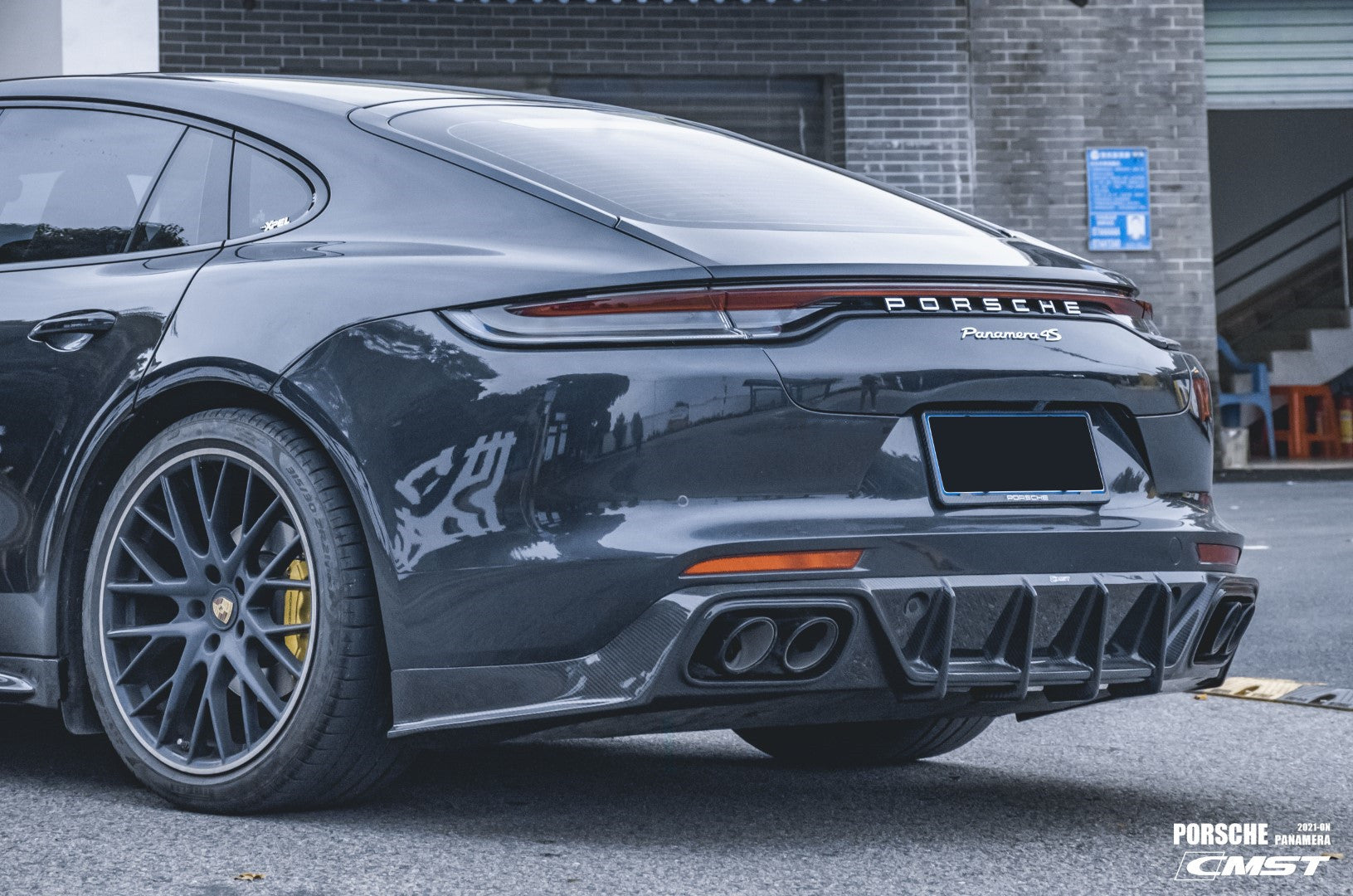 CMST Pre-preg Carbon Fiber Rear Diffuser Ver.2 for Porsche Panamera 971 / Turbo / GTS 2017-ON