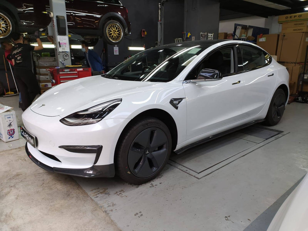 CMST Tesla Model 3 Carbon Fiber Fender Trim