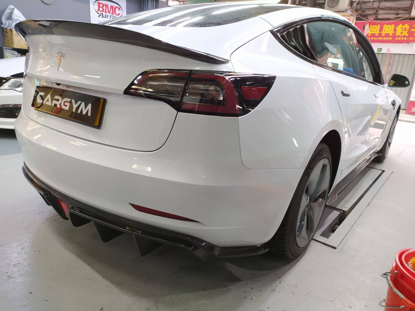 CMST Tesla Model 3 Carbon Fiber Rear Diffuser Ver.2