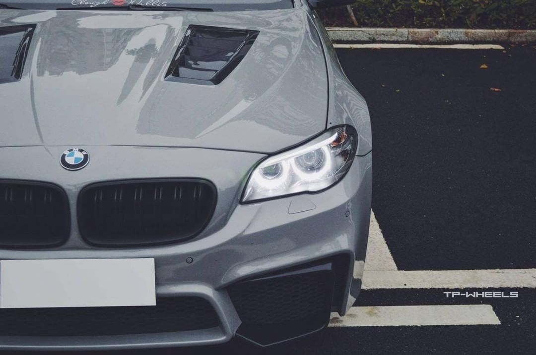 CMST Carbon Fiber Hood Bonnet for BMW F10 F18 5 Series 2011-2016