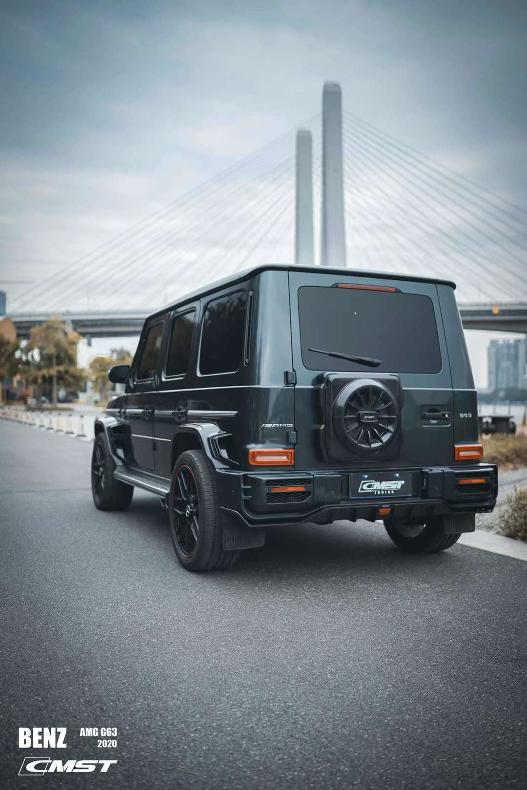 CMST Pre-preg Carbon Fiber Spare Tire Delete for Mercedes Benz G63 / G550 / G500 W464