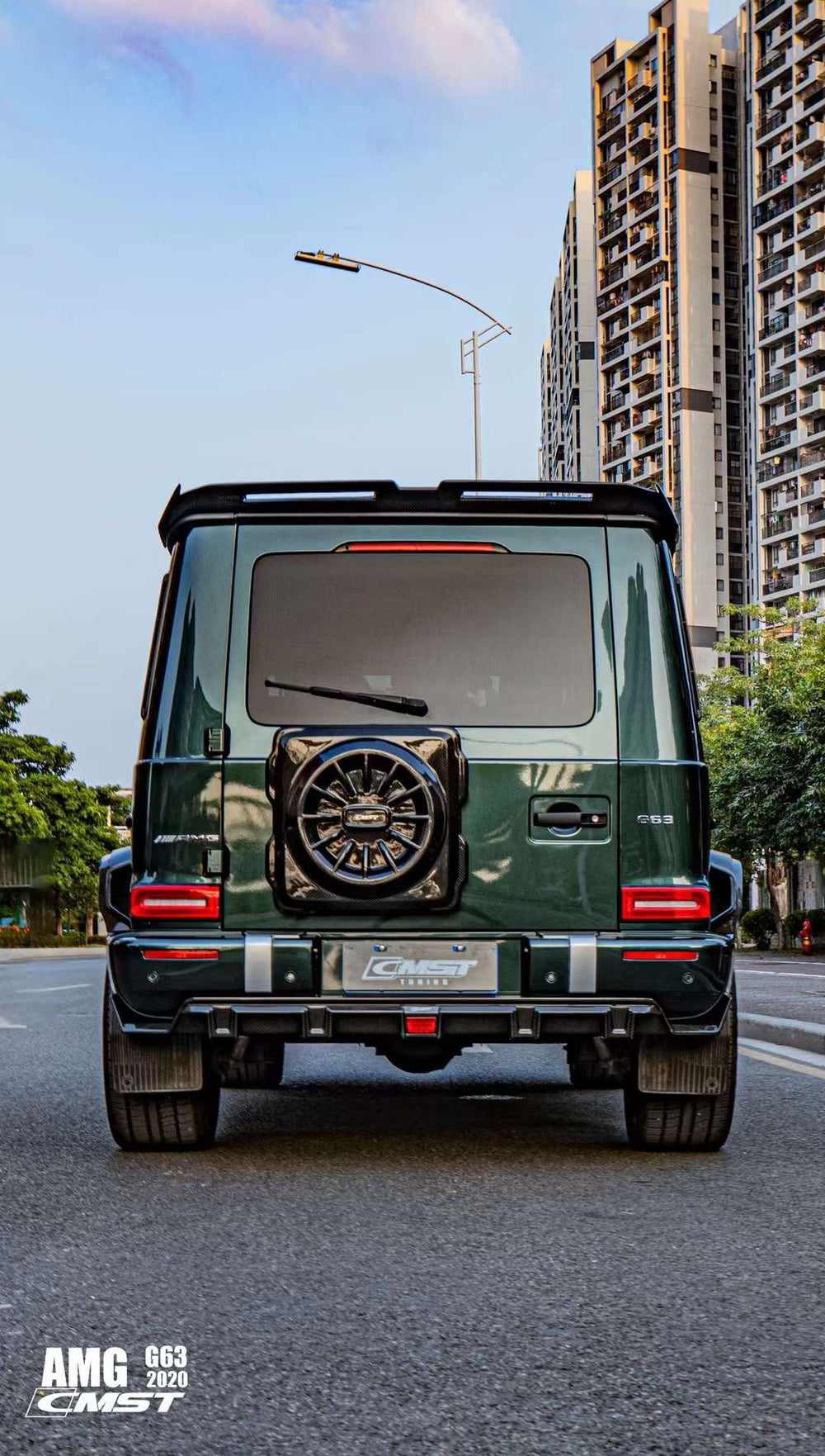 CMST Pre-preg Carbon Fiber Spare Tire Delete for Mercedes Benz G63 / G550 / G500 W464