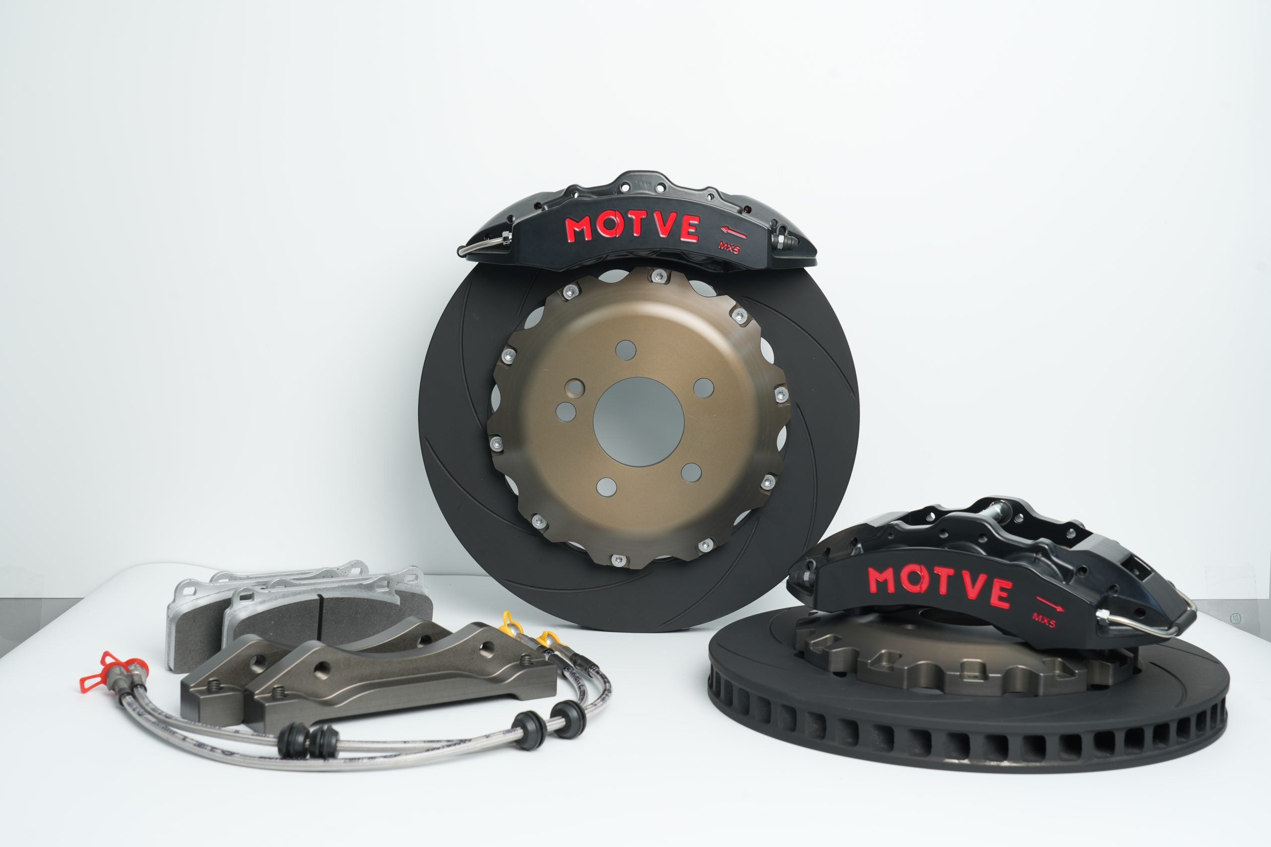 Motve MX5 high-performance four-pistons caliper system (Front Wheel)
