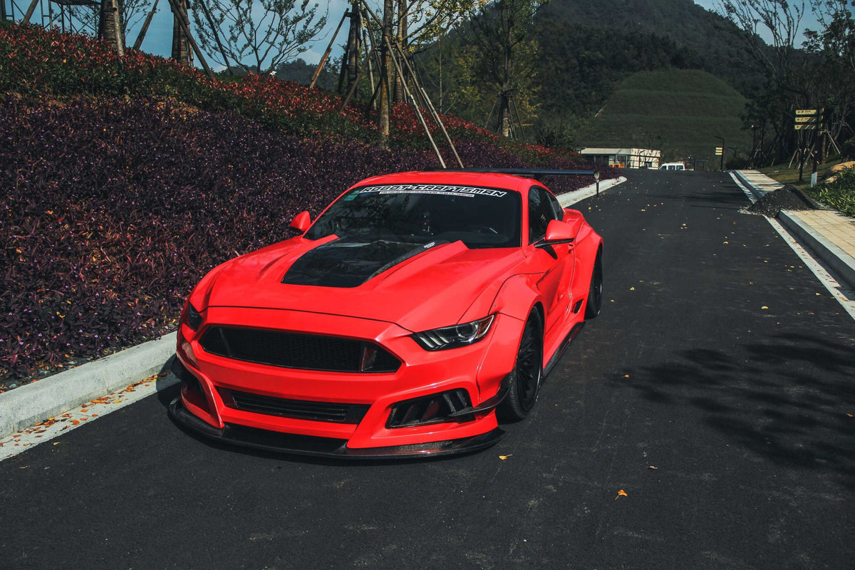 Robot  "STORM" Widebody Wheel Arches & Side Skirts For Ford Mustang S550.1 S550.2 GT EcoBoost V6