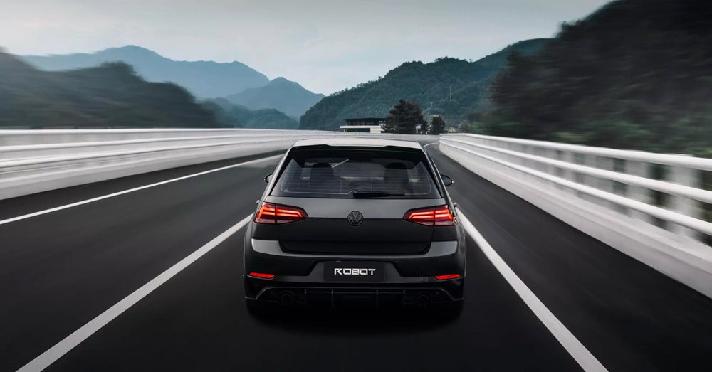 Robot Rear Roof Spoiler For Volkswagen Golf MK7.5