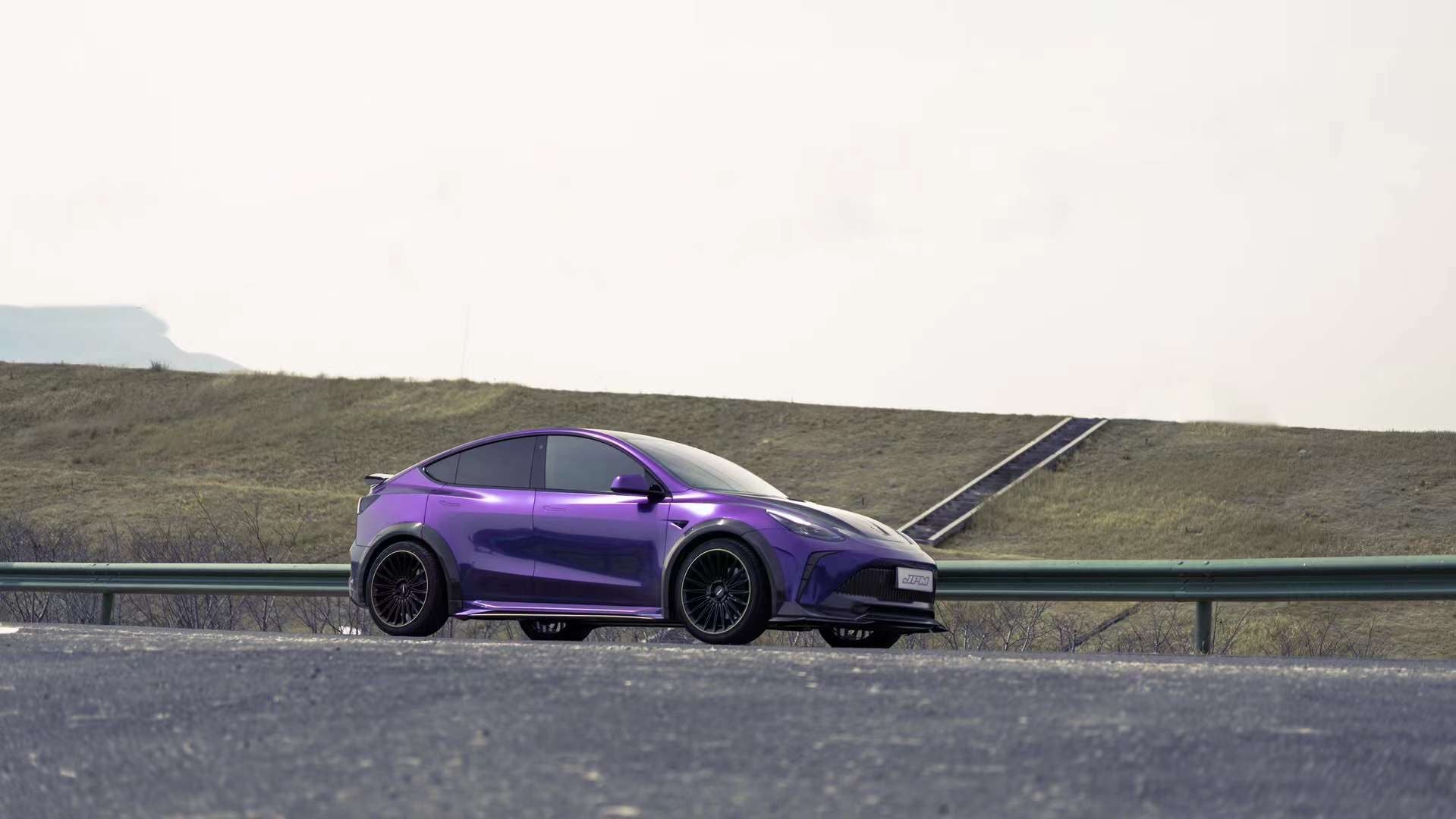 Robot "STARSHIP" Full Body Kit For Tesla Model Y / Performance