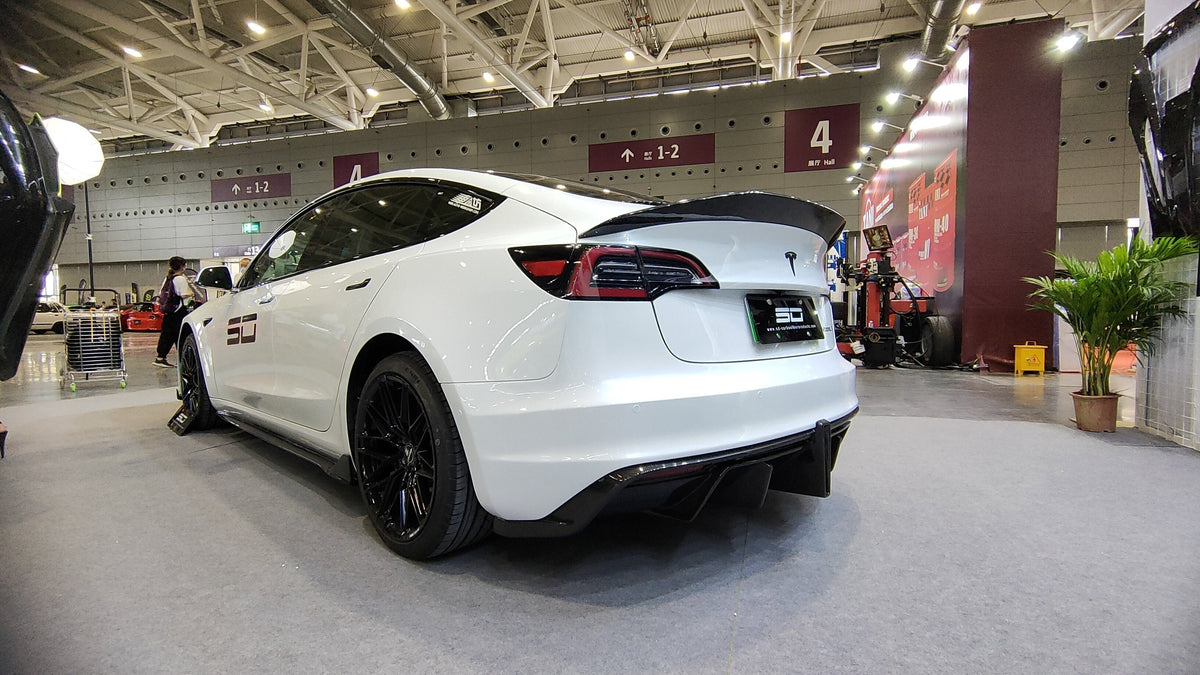 Robot "Crypton" Carbon Fiber Full Body Kit For Tesla Model 3