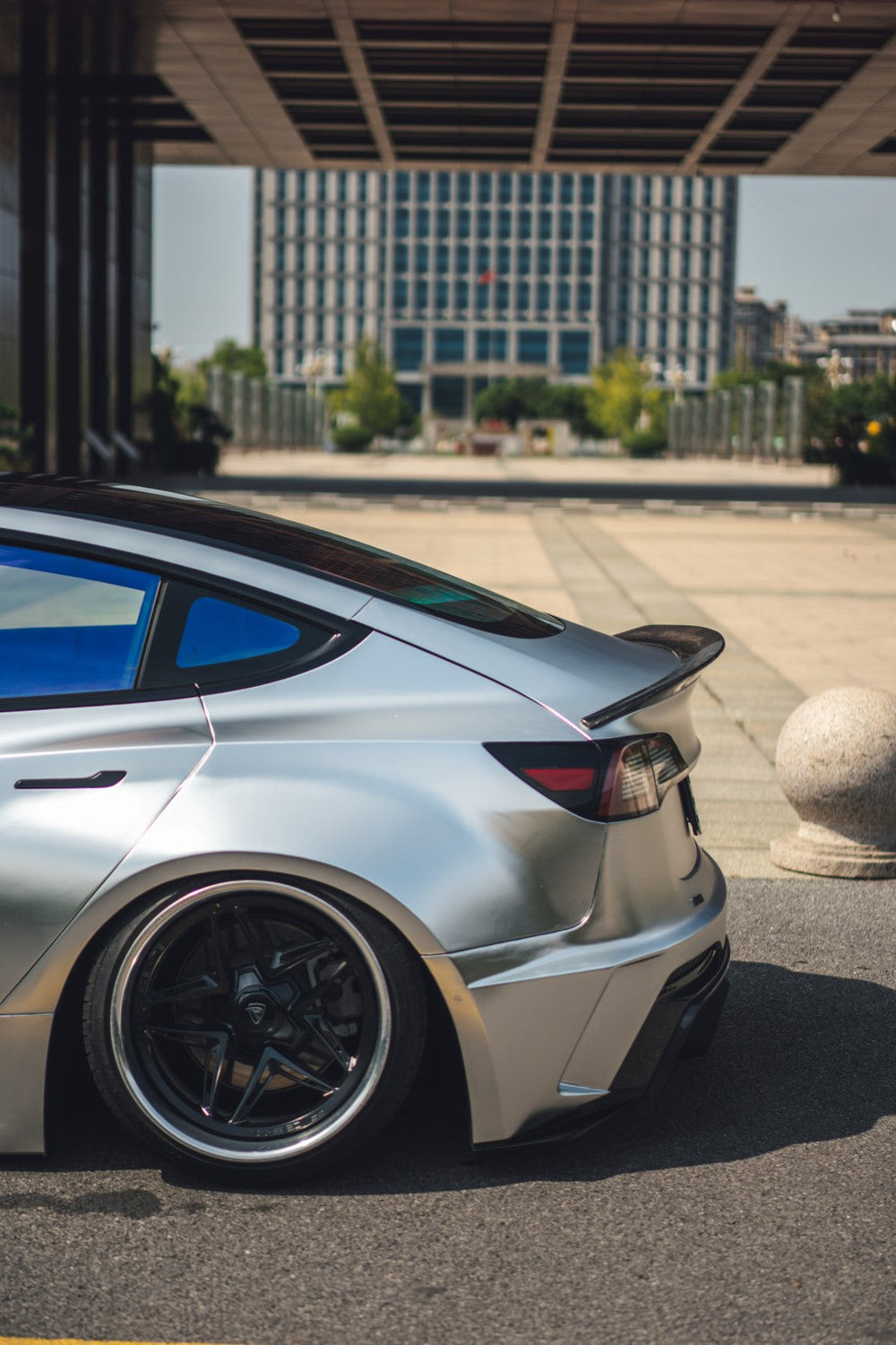 Robot "HACKER"  V4 Ducktail Spoiler For Tesla Model 3