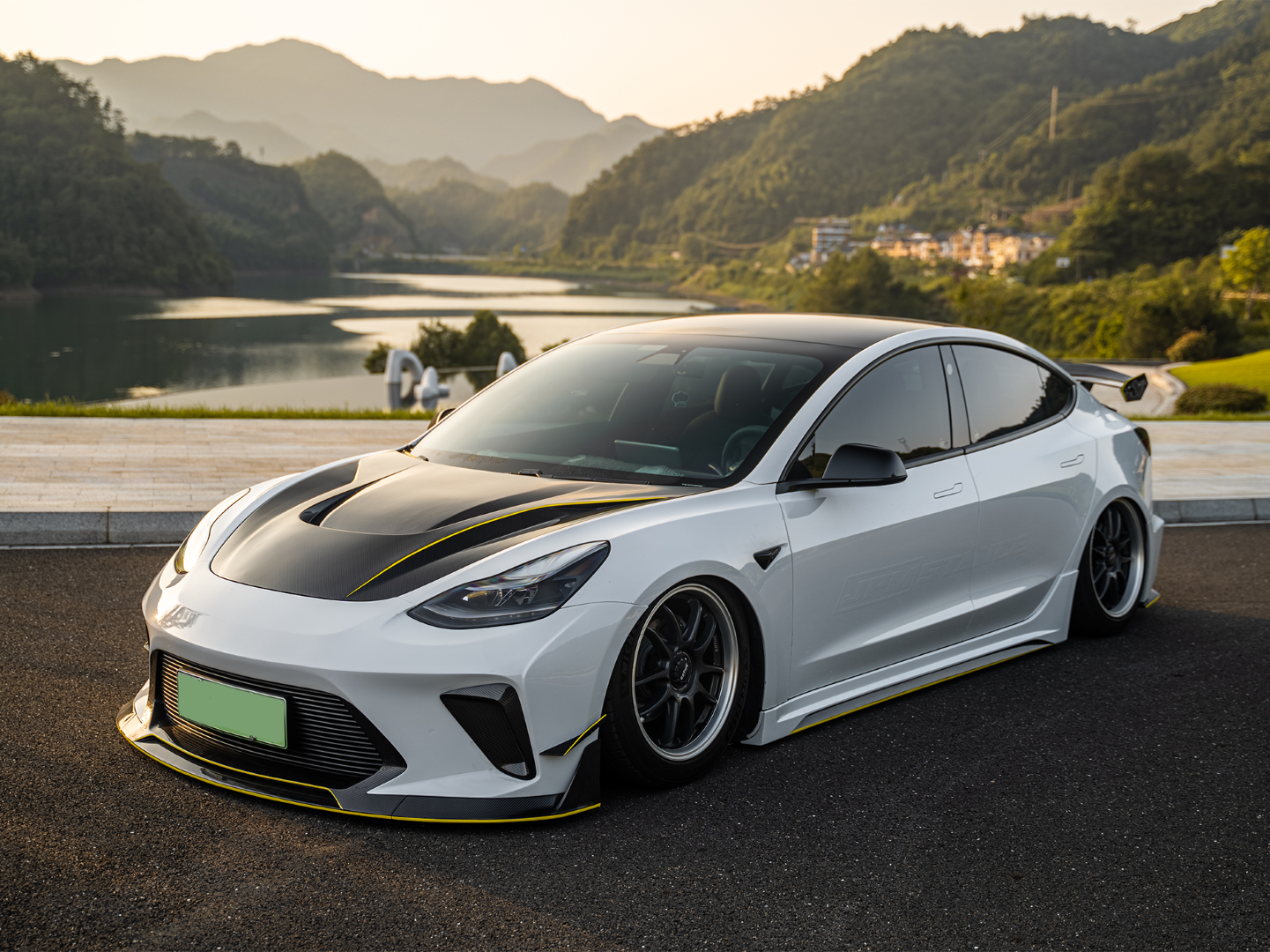 Robot "HACKER"  Narrow Body Front Bumper Canards For Tesla Model 3