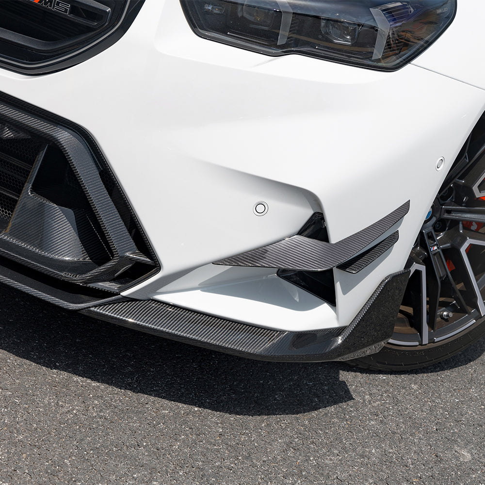 SOOQOO BMW M5 G90 carbon fibre canard - full vehicle shot with part installed
