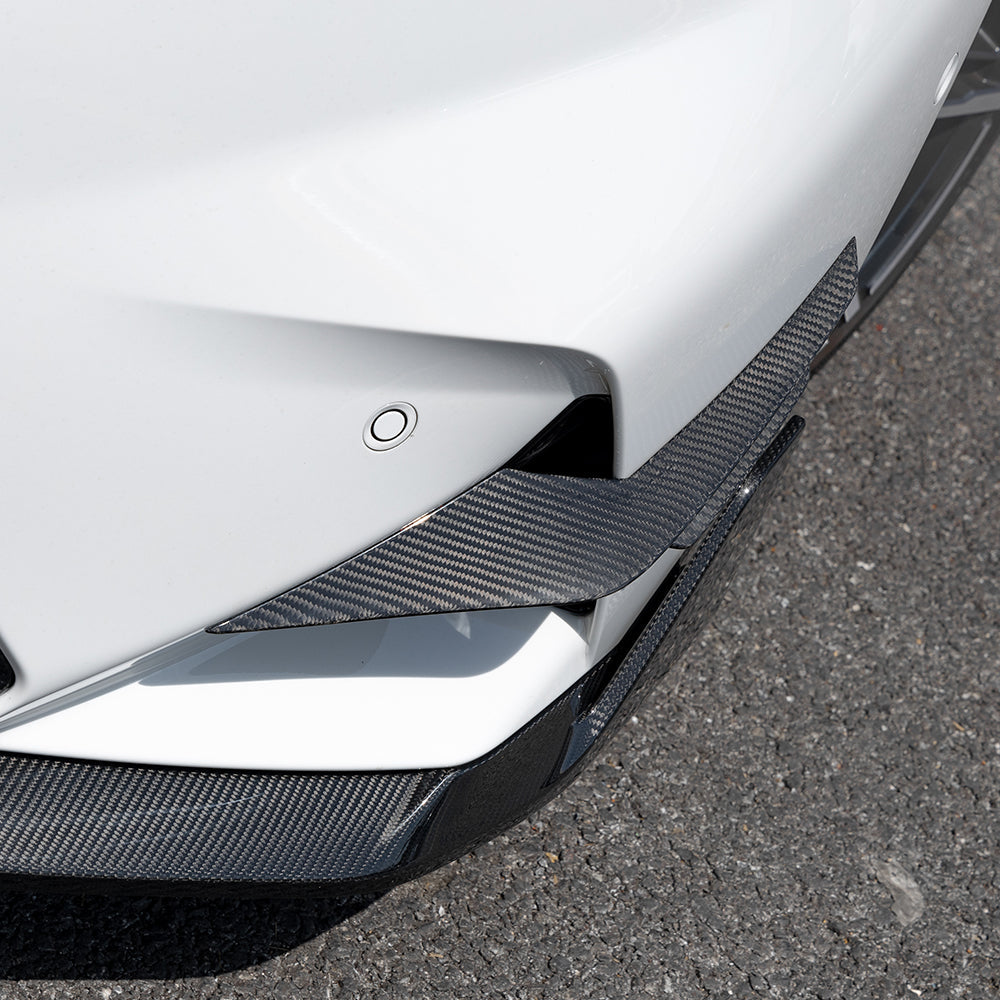 SOOQOO BMW M5 G90 carbon fibre canard - top-down view showing panel alignment