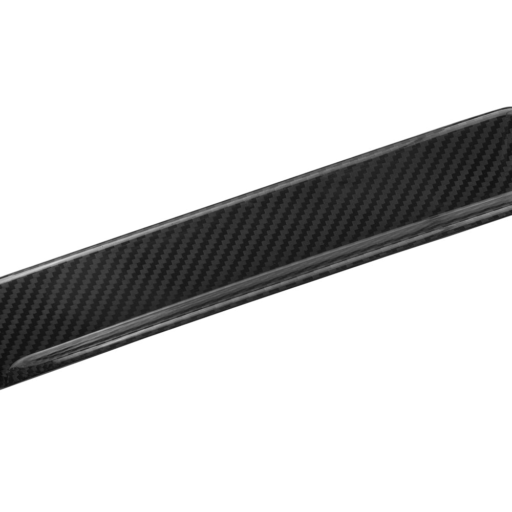 SOOQOO BMW M5 G90 carbon fibre carbon trim - detail shot of mounting points