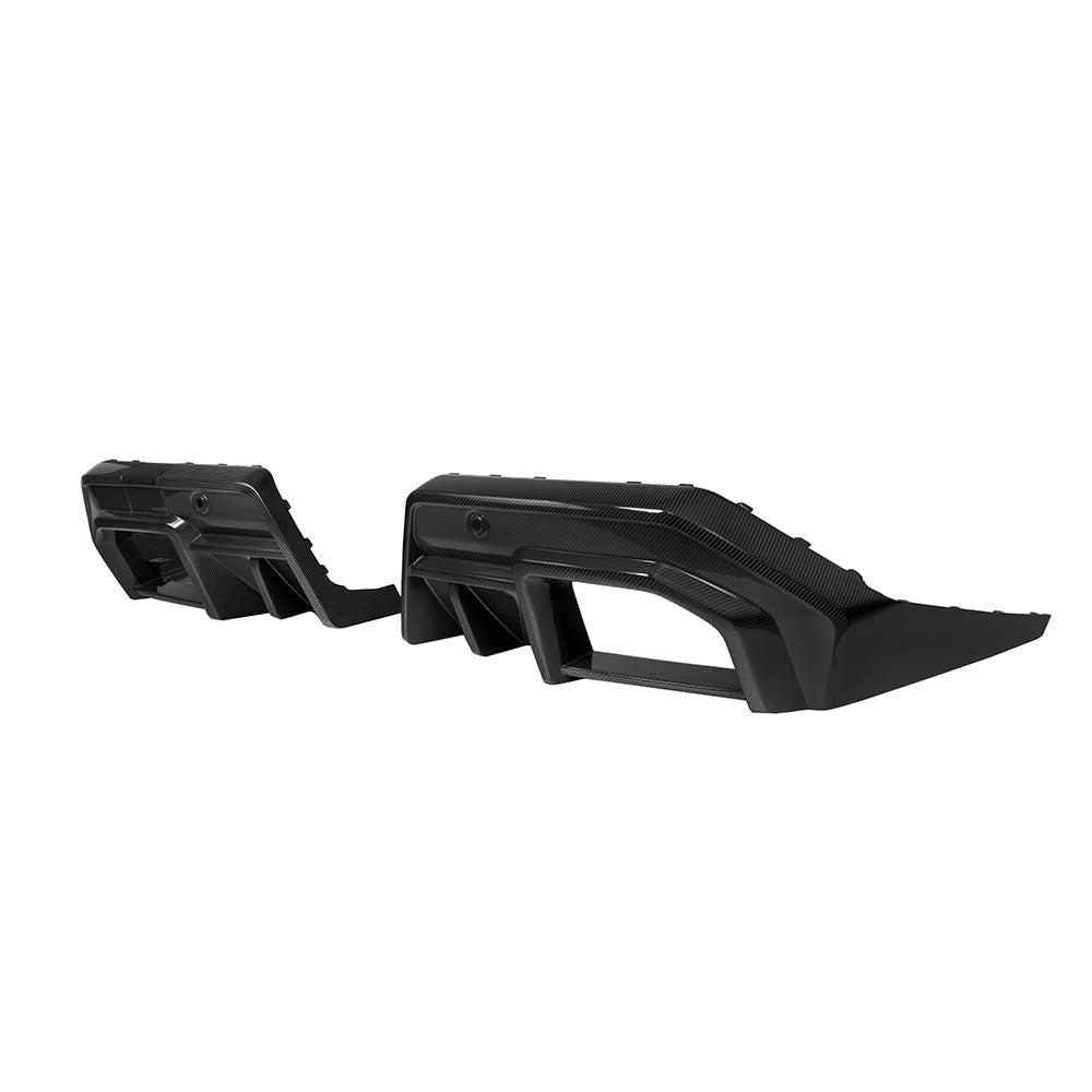 SOOQOO BMW M5 G90 carbon fibre rear diffuser - installation fitment view