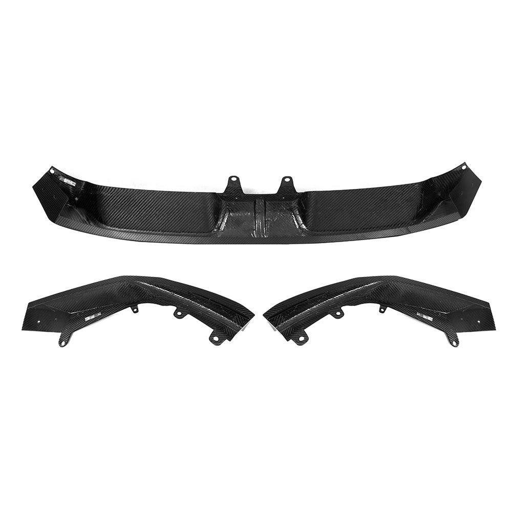 SOOQOO BMW X6M F96 carbon fibre front splitter - full vehicle shot with part installed