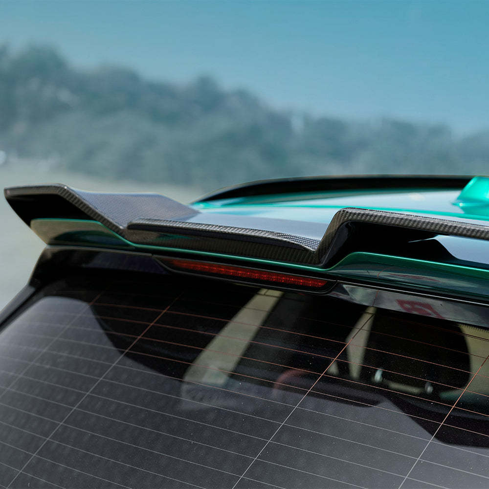 SOOQOO BMW X5M F95 carbon fibre spoiler - detail shot of mounting points