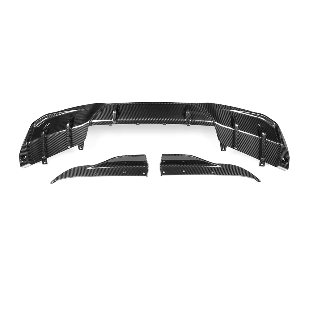SOOQOO BMW  G26 carbon fibre rear diffuser - installation fitment view