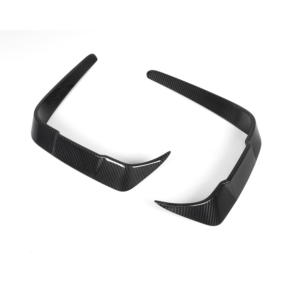 SOOQOO BMW M2 F87 carbon fibre rear vent trim - installation fitment view
