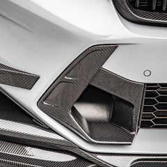 SOOQOO BMW X3M F97 carbon fibre front duct - close-up of carbon fibre weave detail