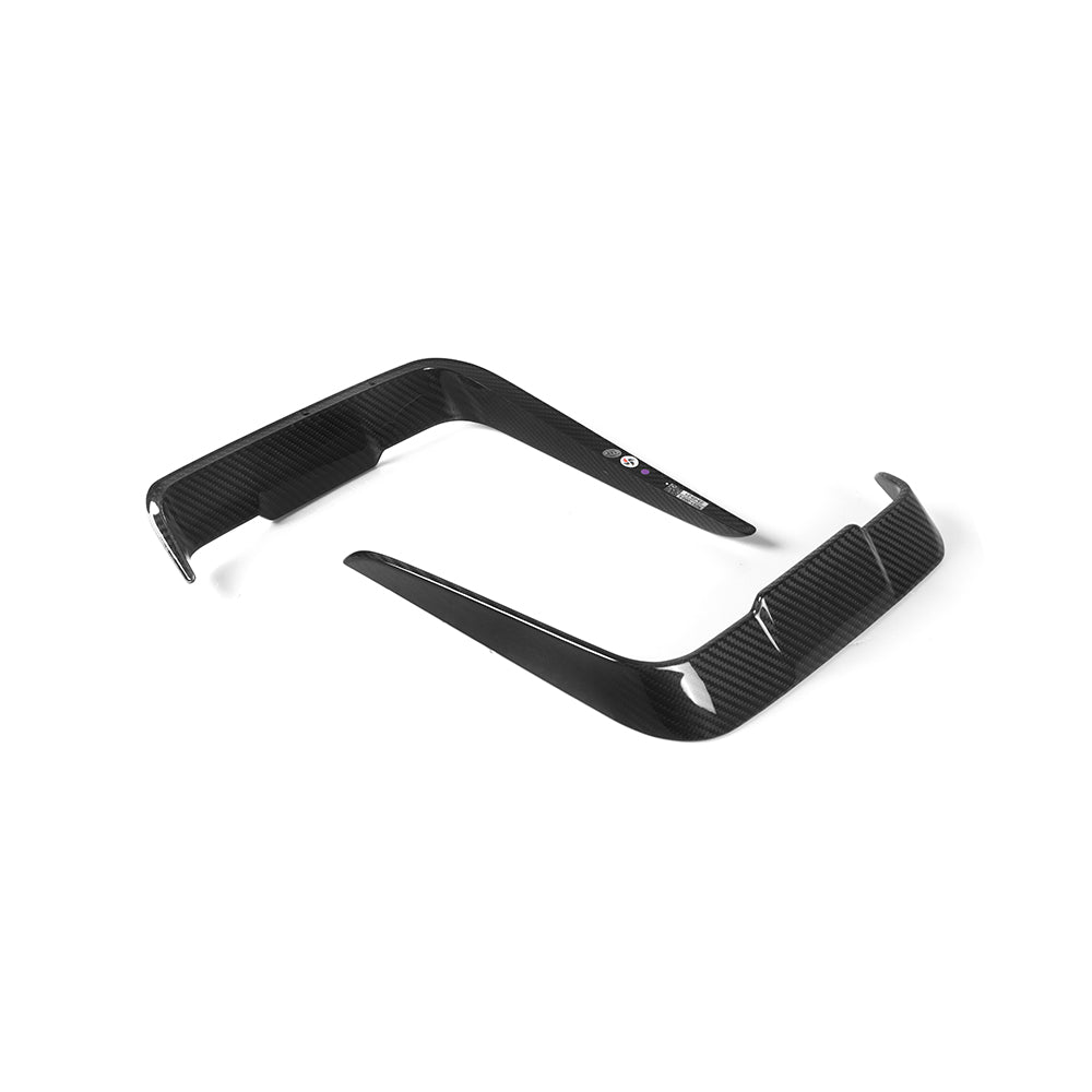 SOOQOO BMW 4 Series G22 carbon fibre carbon trim - front three-quarter view