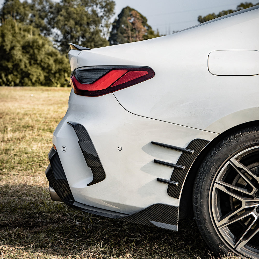SOOQOO BMW 4 Series G22 carbon fibre side spat - rear three-quarter view