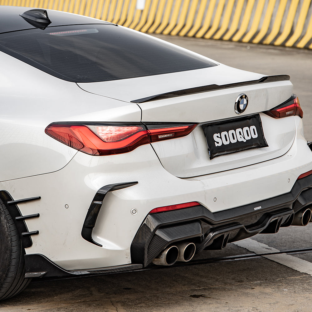 SOOQOO BMW 4 Series G22 carbon fibre carbon trim - top-down view showing panel alignment
