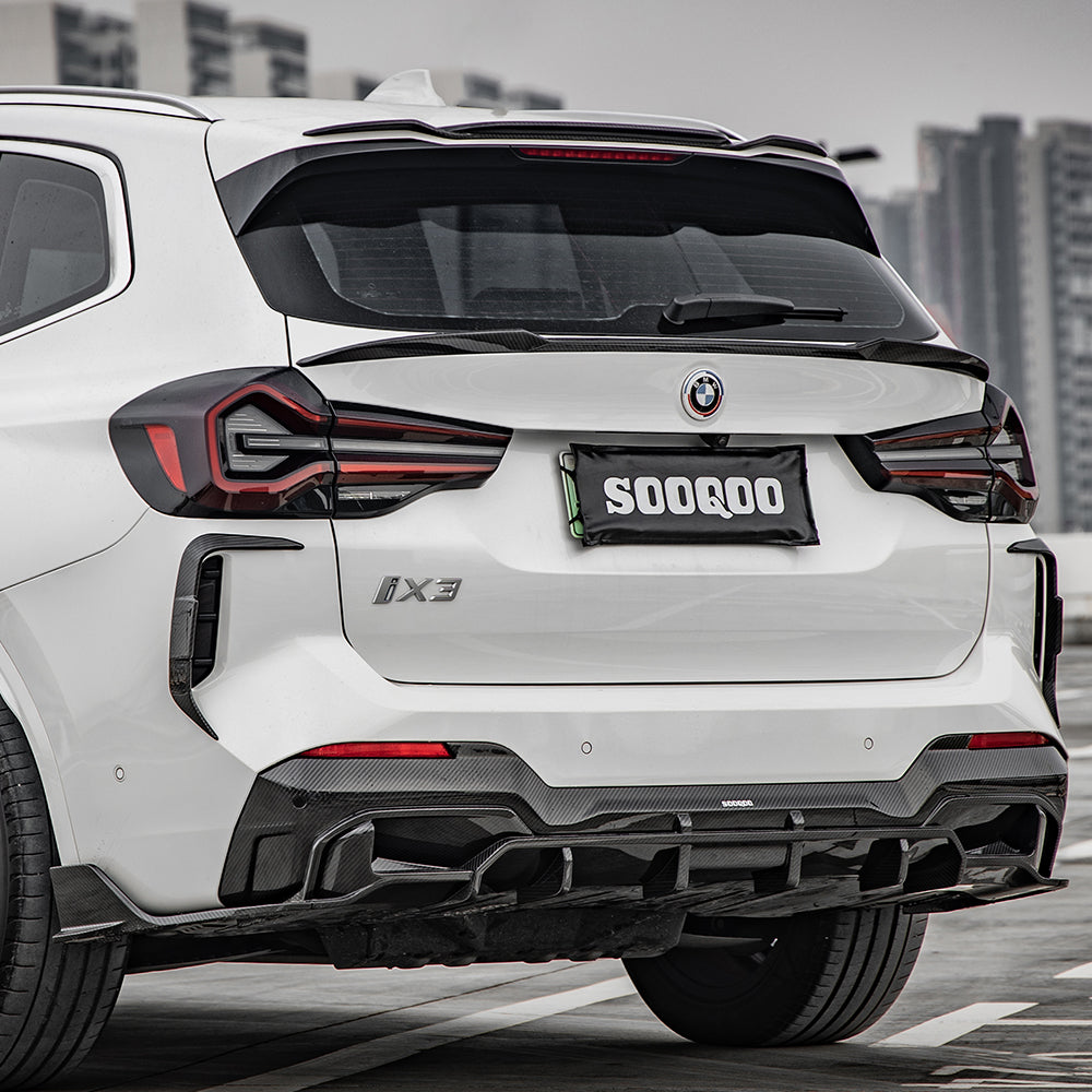 SOOQOO BMW X3 G01 carbon fibre spoiler - full vehicle shot with part installed
