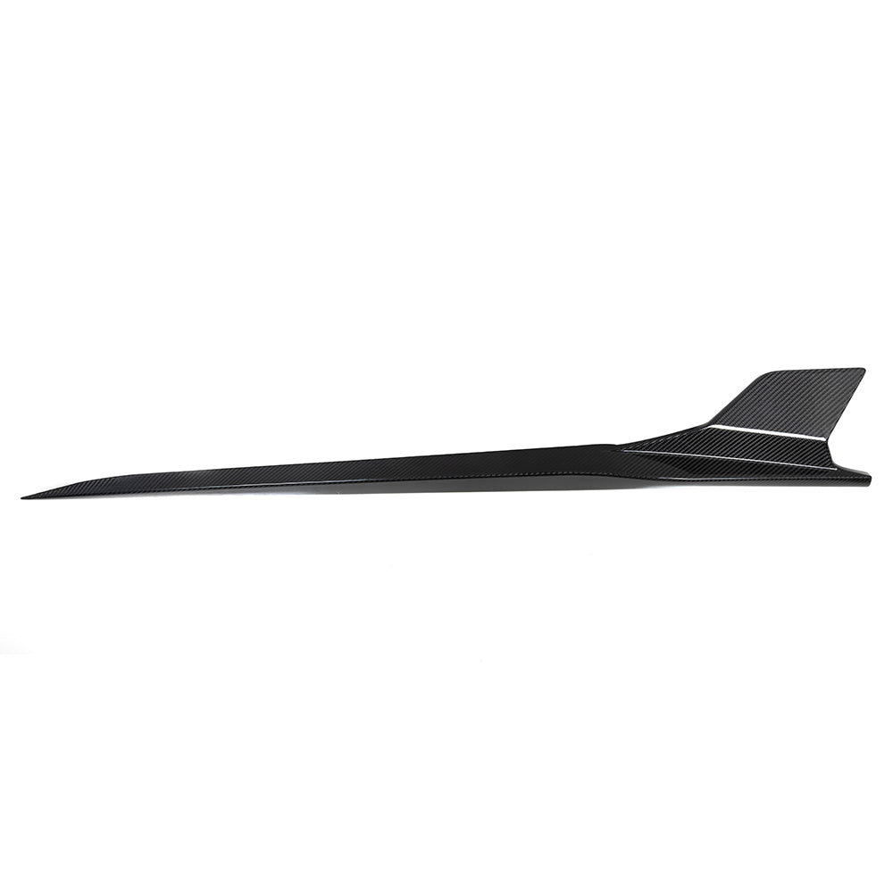 SOOQOO BMW M8 F93 carbon fibre side skirt - installation fitment view