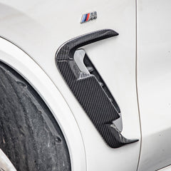 SOOQOO BMW X3 G01 carbon fibre side fender - close-up of carbon fibre weave detail