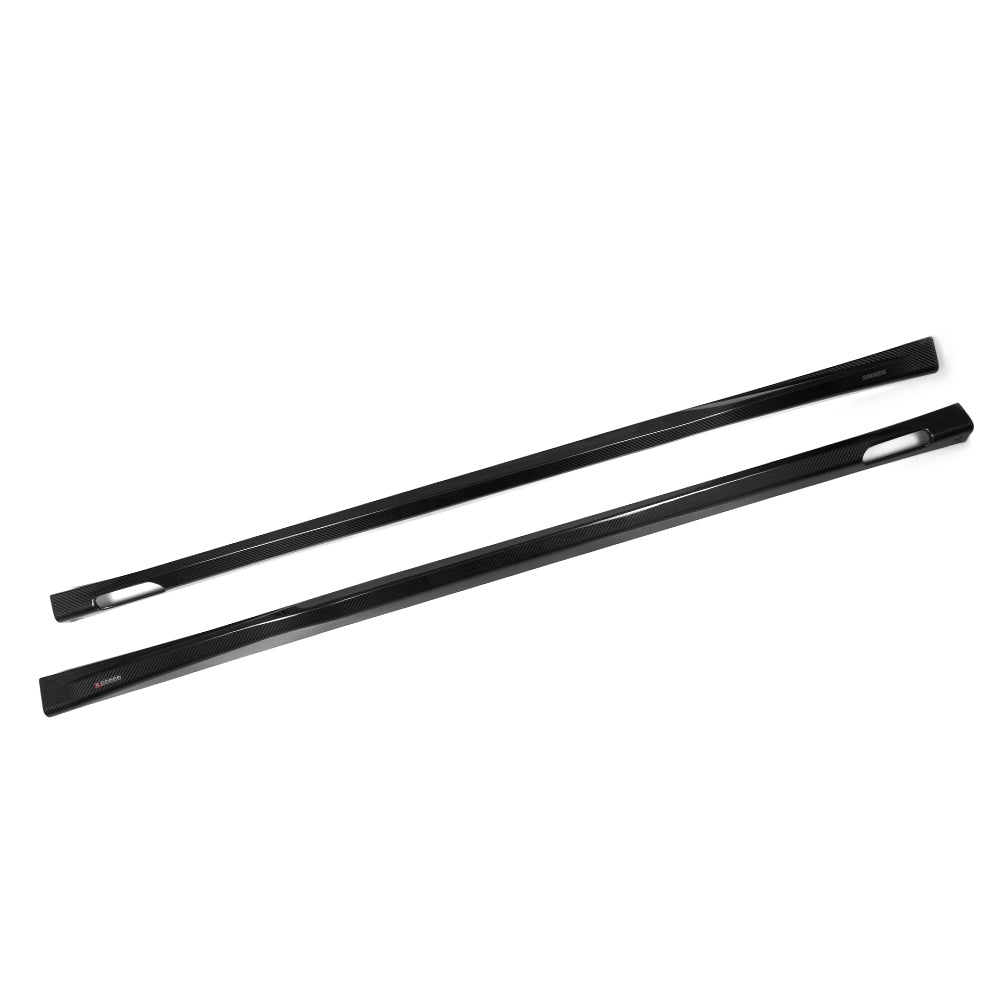SOOQOO BMW X3M F97 carbon fibre side skirt - detail shot of mounting points