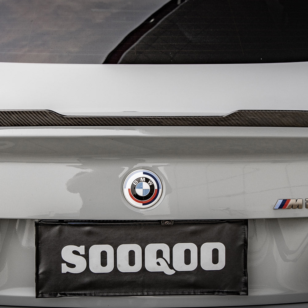 SOOQOO BMW 2 Series G42 carbon fibre spoiler - top-down view showing panel alignment