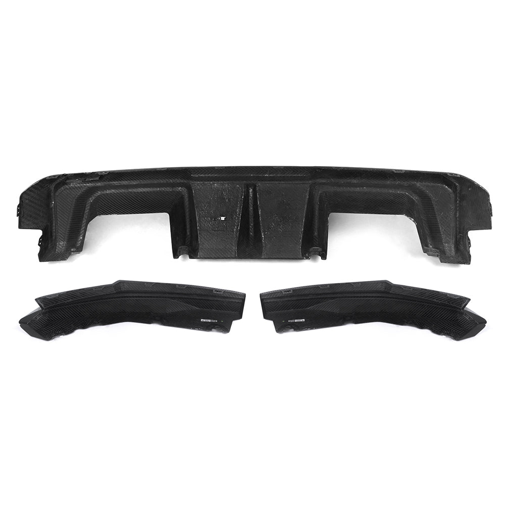 SOOQOO BMW M4 G82 carbon fibre rear diffuser - installation fitment view