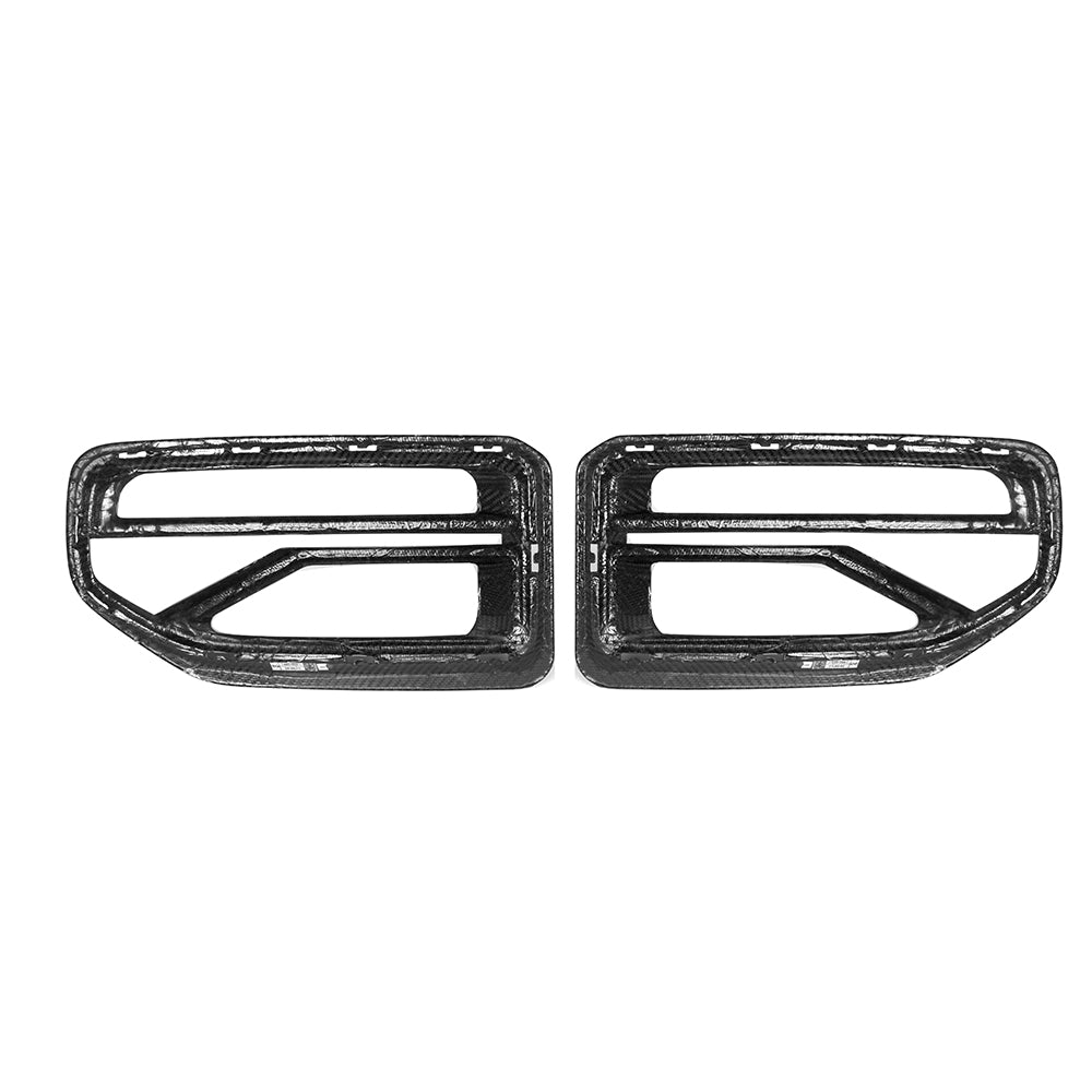 SOOQOO BMW M2 G87 carbon fibre grille - detail shot of mounting points