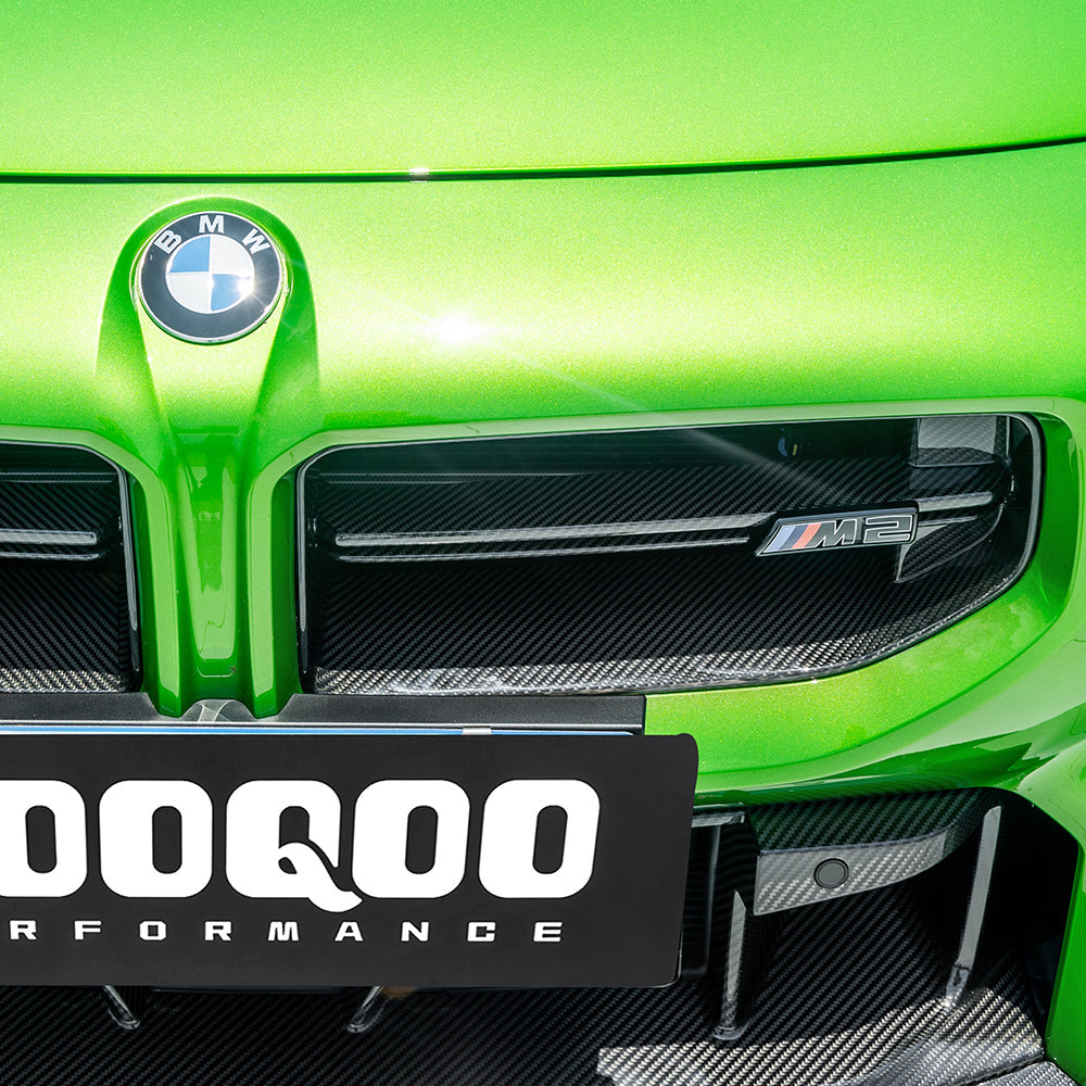 SOOQOO BMW M2 G87 carbon fibre grille - top-down view showing panel alignment