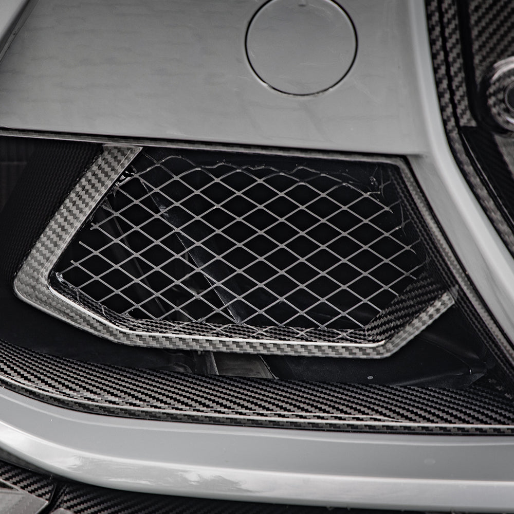 SOOQOO BMW M3 G80 carbon fibre front duct - close-up of carbon fibre weave detail
