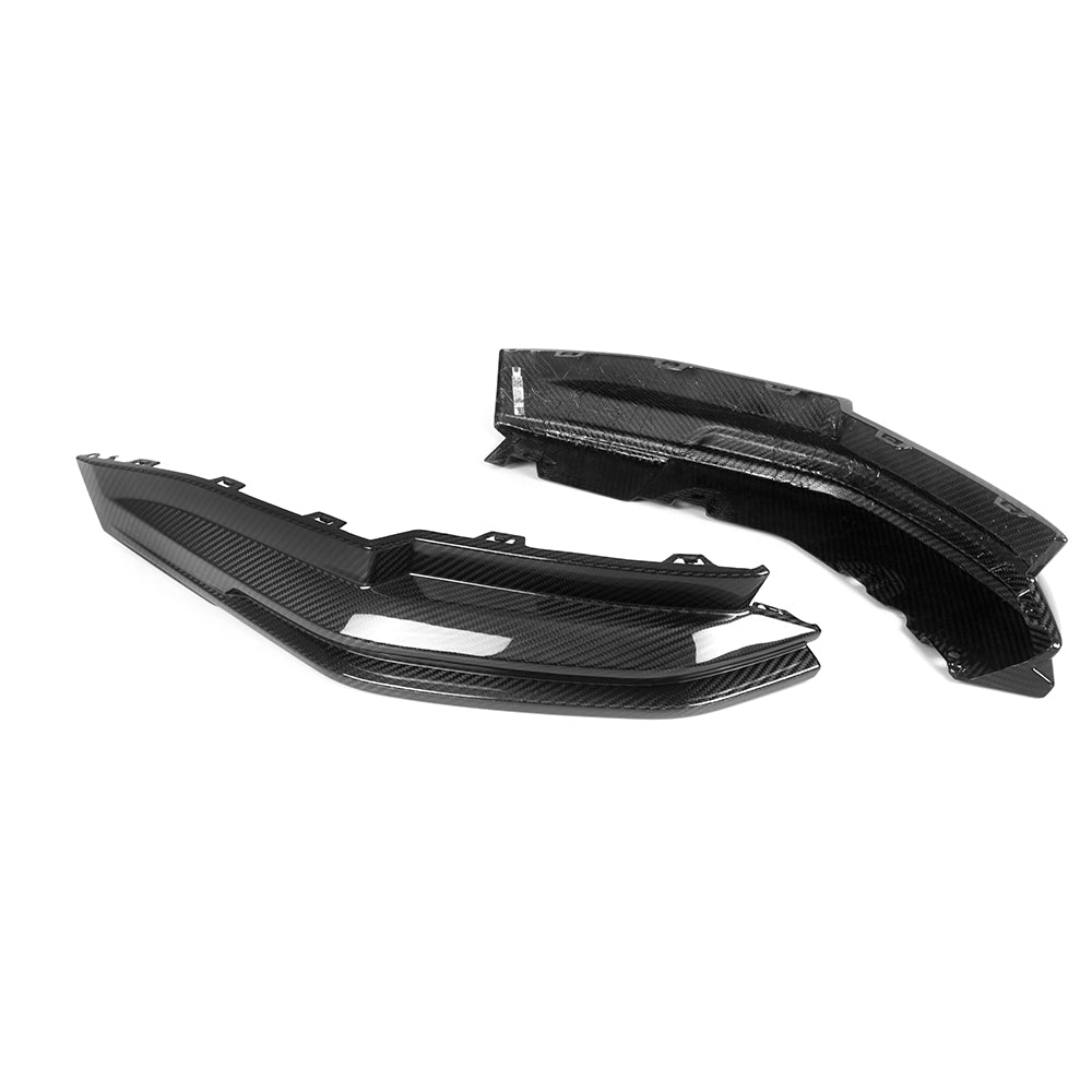 SOOQOO BMW M4 G82 carbon fibre rear diffuser - detail shot of mounting points