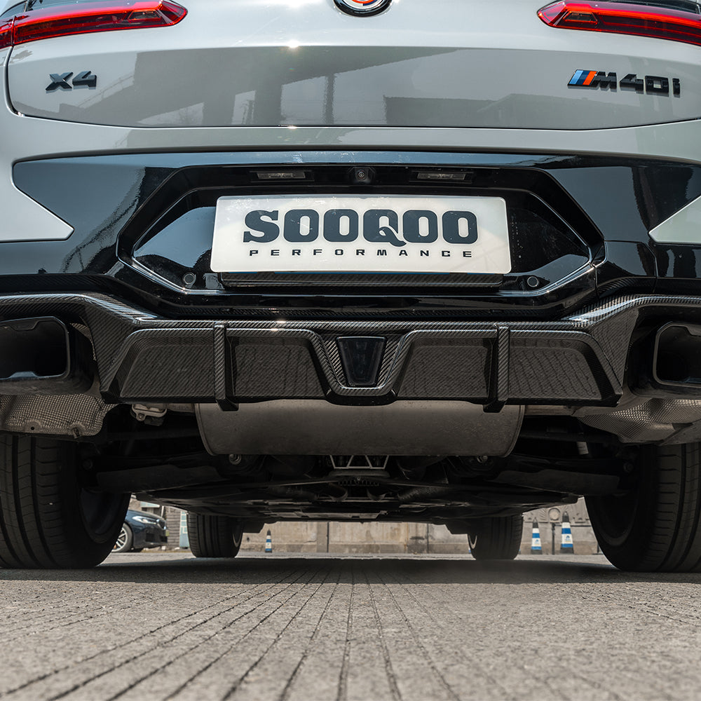 SOOQOO BMW X4 G02 carbon fibre rear diffuser - full vehicle shot with part installed