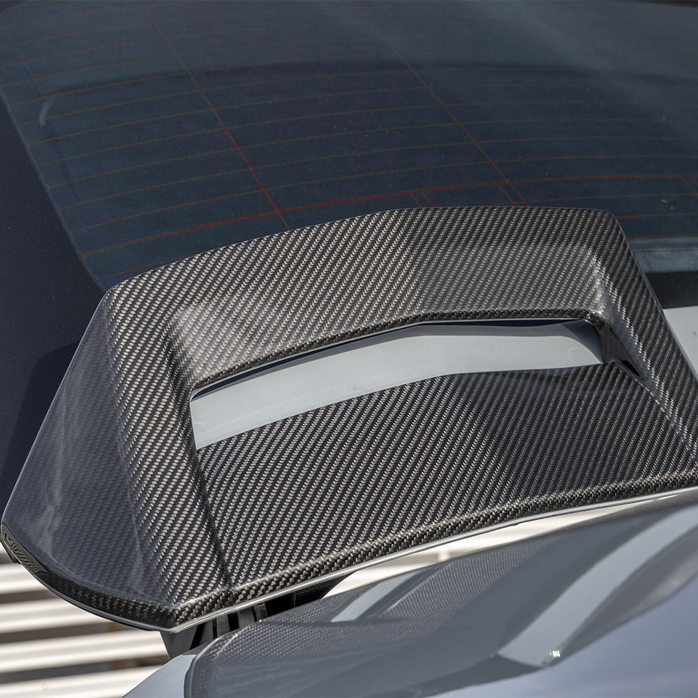 SOOQOO BMW X4M F98 carbon fibre spoiler - full vehicle shot with part installed