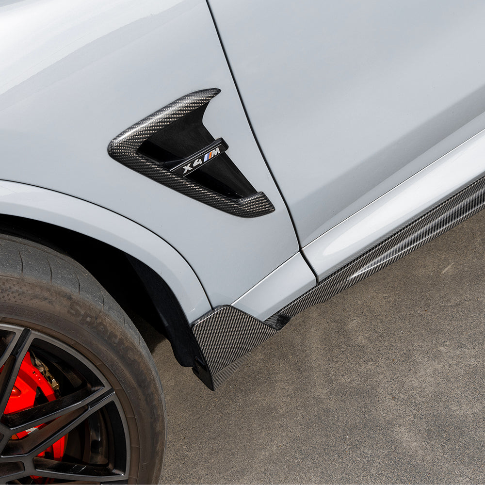 SOOQOO BMW X3M F97 carbon fibre side skirt - top-down view showing panel alignment
