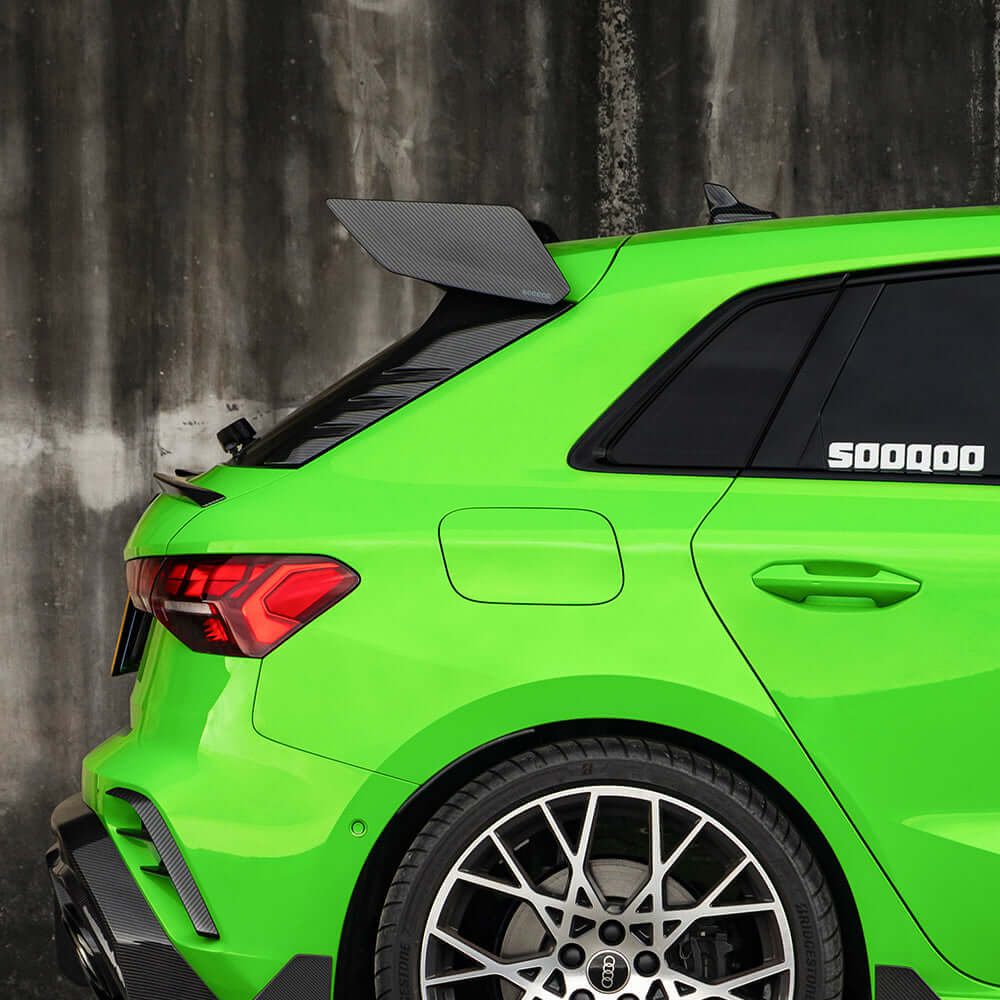 SOOQOO Audi RS3  carbon fibre spoiler - top-down view showing panel alignment