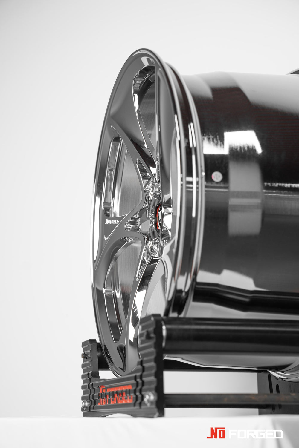 N-Zero SF-10 forged wheel detail